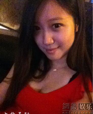 美女主播教叫床视频,揭秘网红主播教你“甜蜜技巧”的私密视频内容